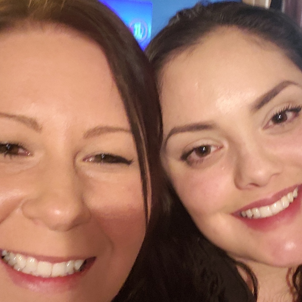 Meet your Posher, Angela